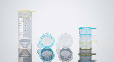 Cell strainers 40 / 70 / 100 µm on centrifuge tubes (photo)