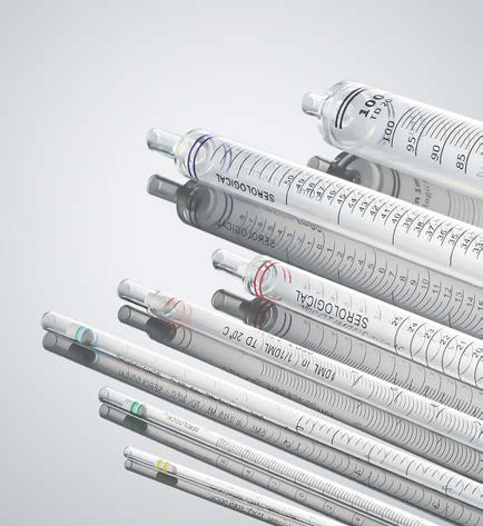 Serological pipettes of different volumes with color rings (photo)
